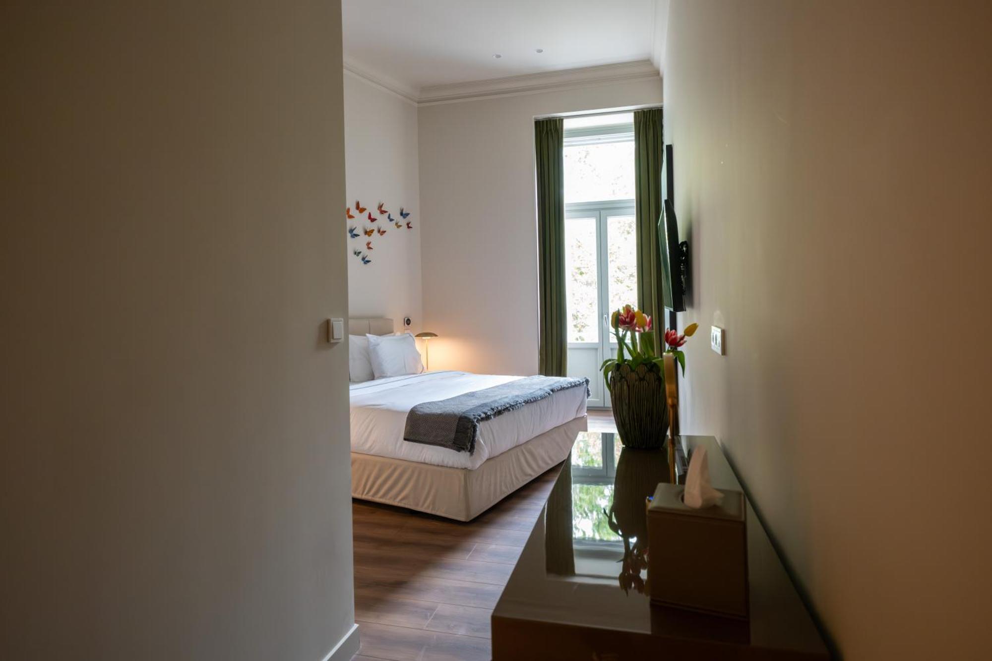 Nine Athens Hotel Екстер'єр фото